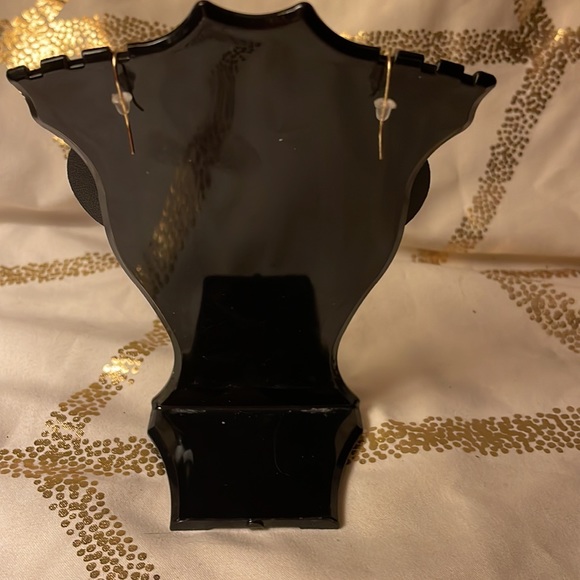 Earrings circle dangling zebra prints mounted on rubber with fish hooks - Picture 2 of 5